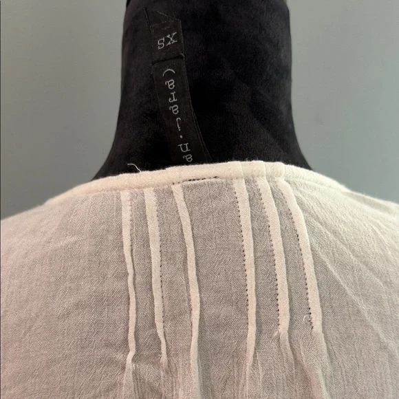 Banjara Made in India 100% Viscose Embroider Eyelit Detail Peasant Blouse Tassel - Picture 7 of 9